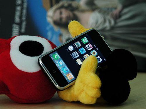 分析稱蘋果將推三款iPhone其中一款針對中國