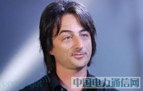 微軟副總裁為WP7升級失誤道歉